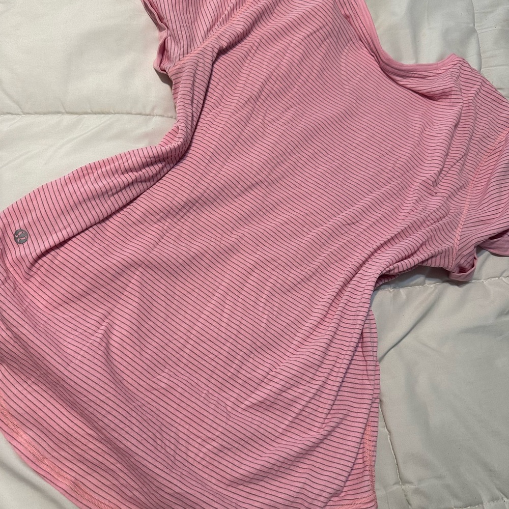Lululemon top
